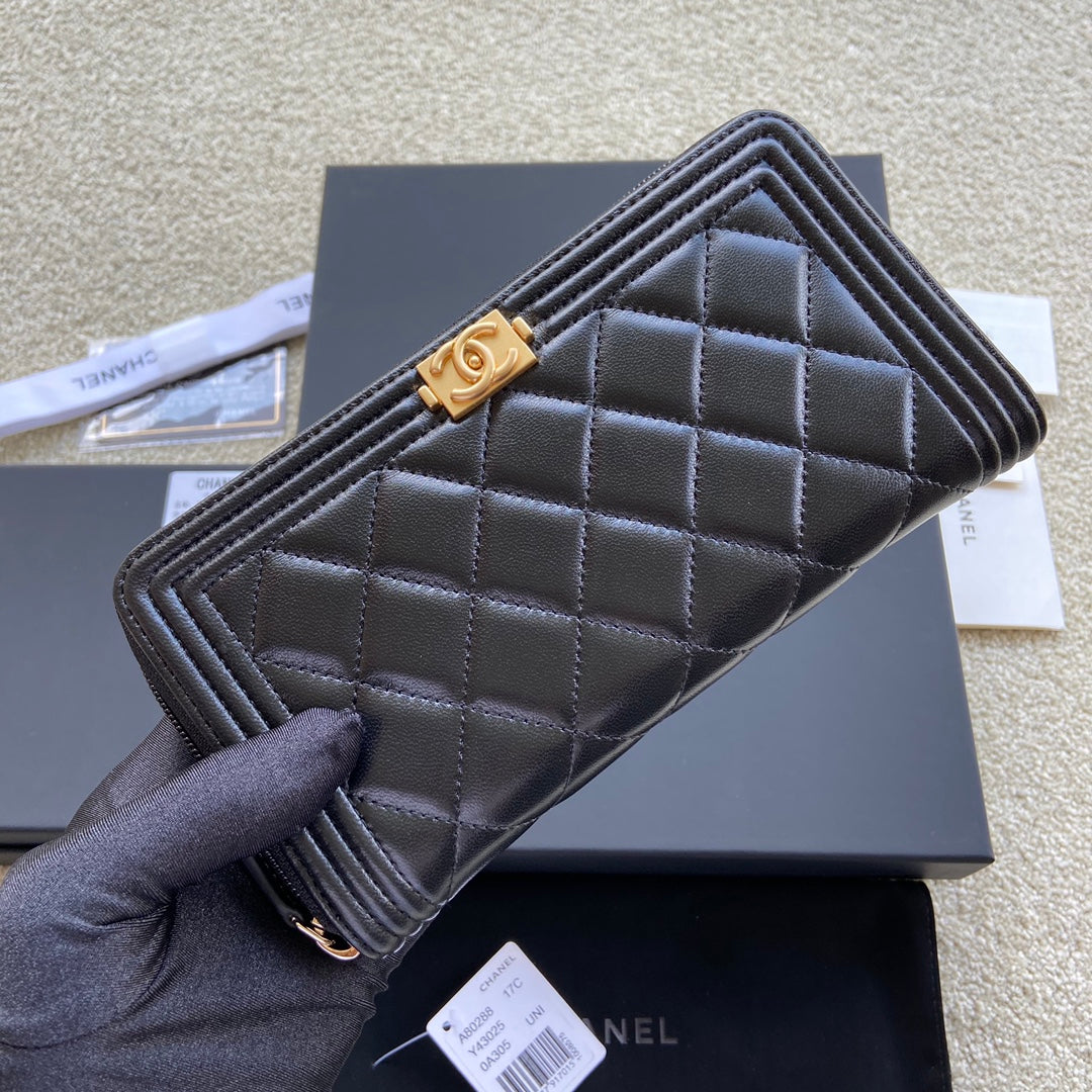 CC Gold Buckle Boy Zipper Coin Wallet Black Sheepskin 229737