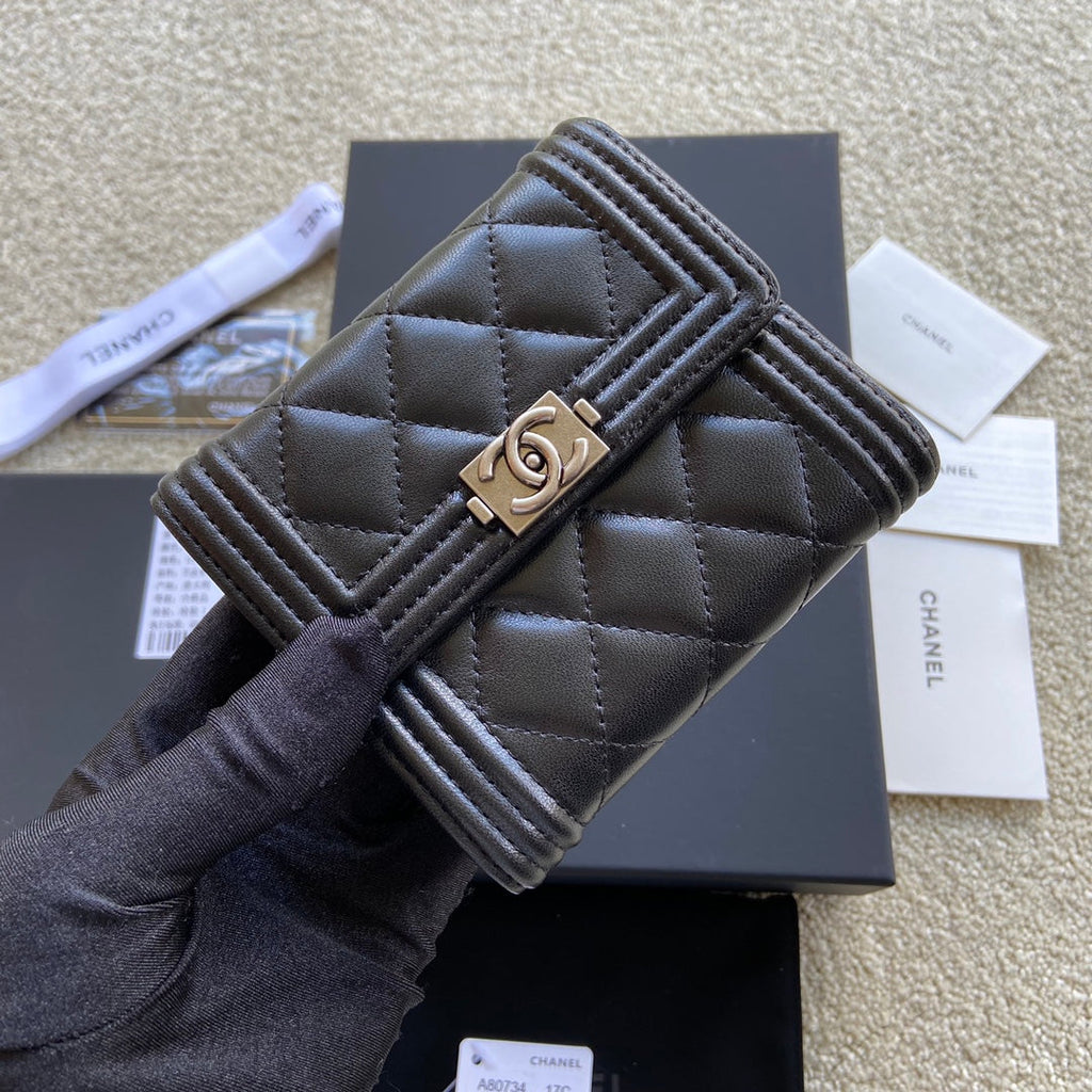 CC Boy Small Flap Wallet Black Sheepskin Sliver Steel 156526