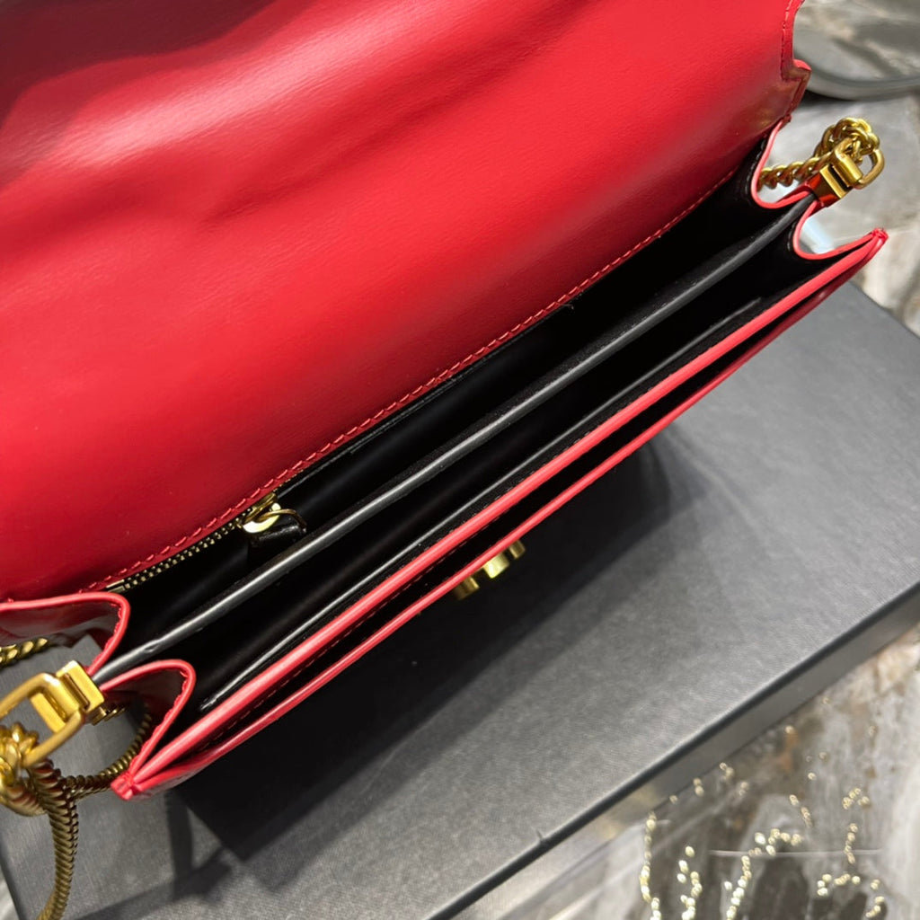 CASSANDRA 22 CHAIN BAG RED CALFSKIN
