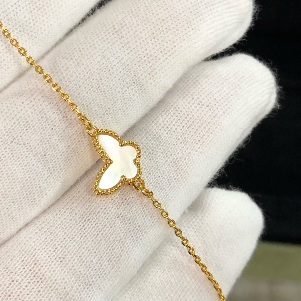 VCA Butterfly White Mop Gold 1 Motifs Bracelet