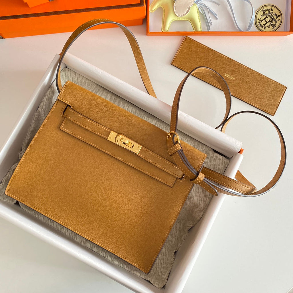 Kelly Danse II 22cm Gold Evercolor Leather Ghw