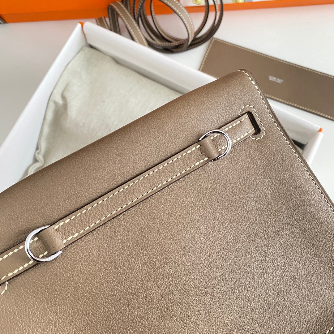 Kelly Danse II 22cm Dark Brown Evercolor Leather Shw