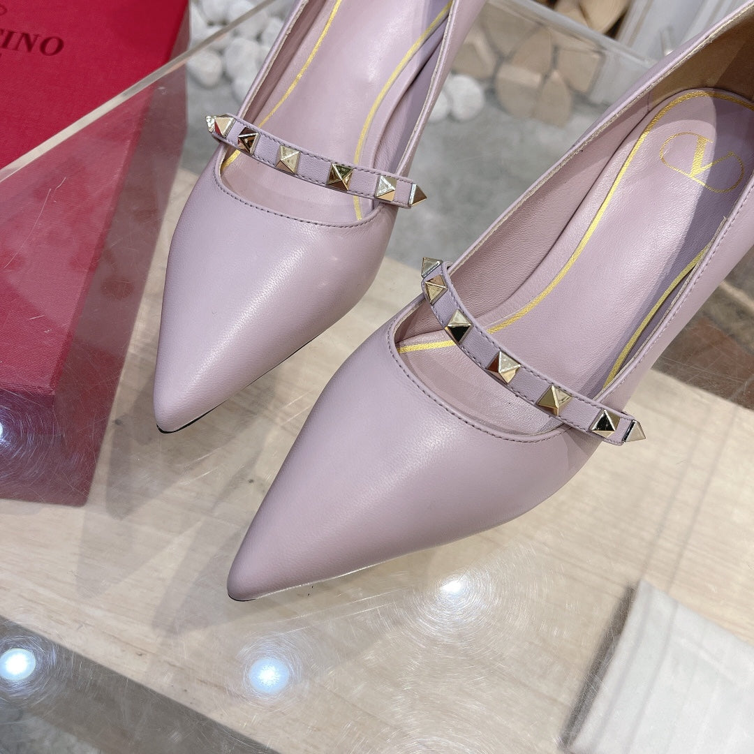 VT Rockstud Pumps Pink Sheepskin Leather