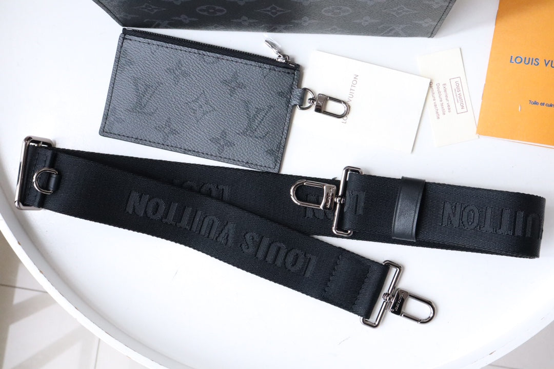 LV M81018 Gaston Wearable Wallet Gaston Black Cowhide 204587