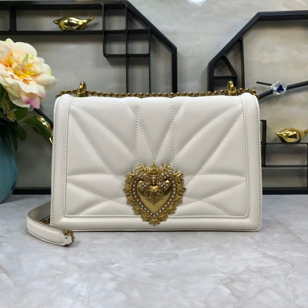 large devotion 26 shouder bag white cafskin