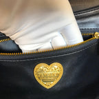 large devotion 26cm shouder bag black qulted cafskin