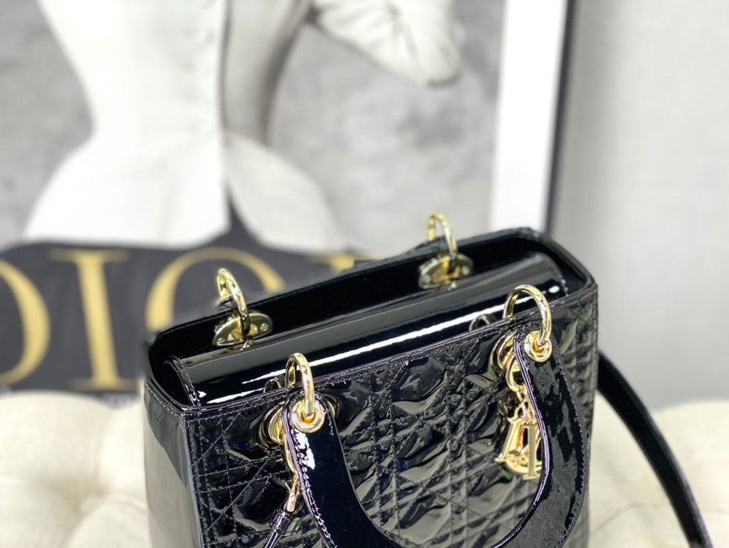 medium lady 24 black patent calfskin