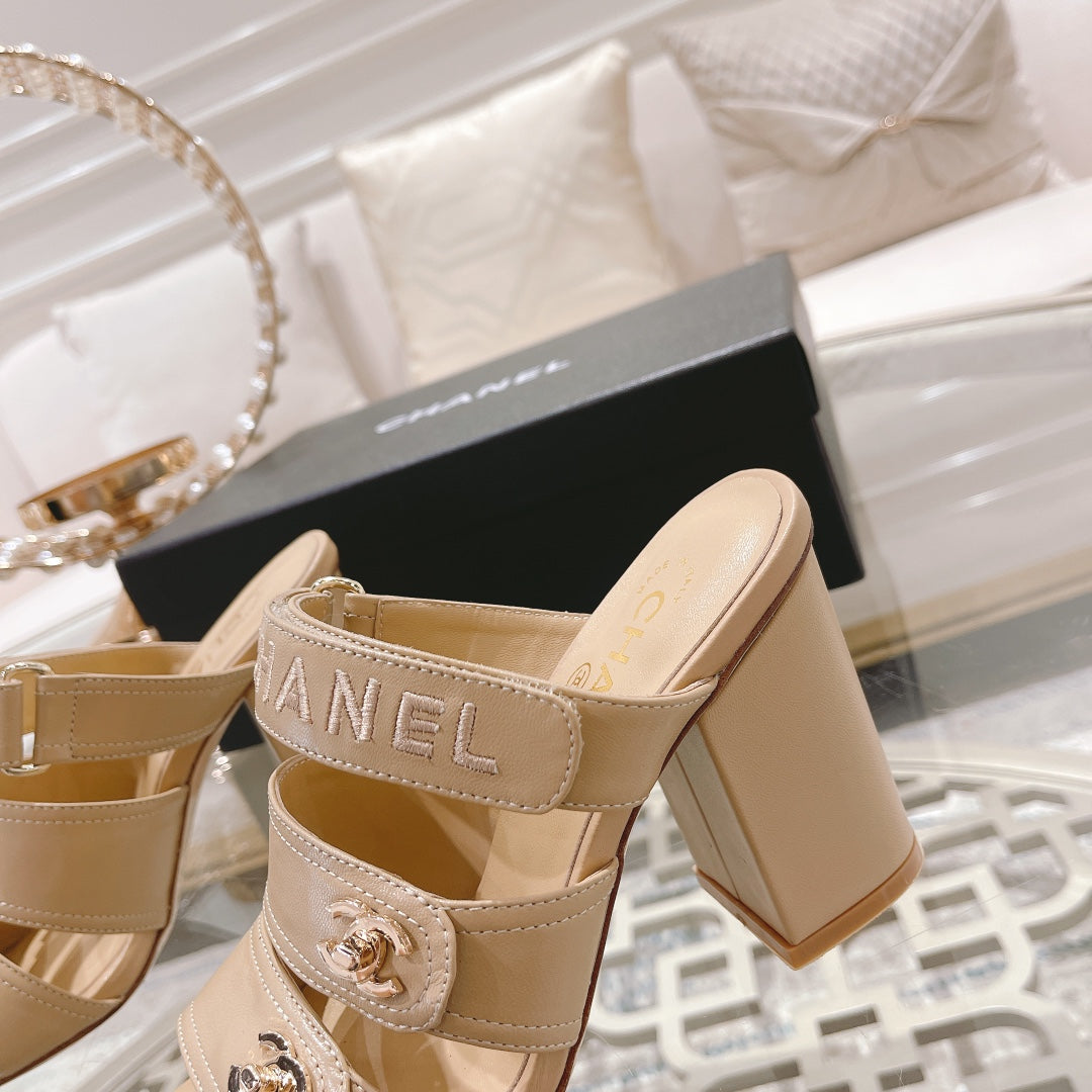 CC 25C Three Strap Sandal Mule High Heel Cream Sheepskin 213347