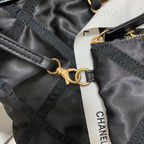 TOTE BAG 42 IN BLACK NYLON GOLD HARDWARE