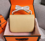 HM CONSTANCE 23 FLAX CROCODILE EMBOSSED CALFSKIN GOLD HARDWARE