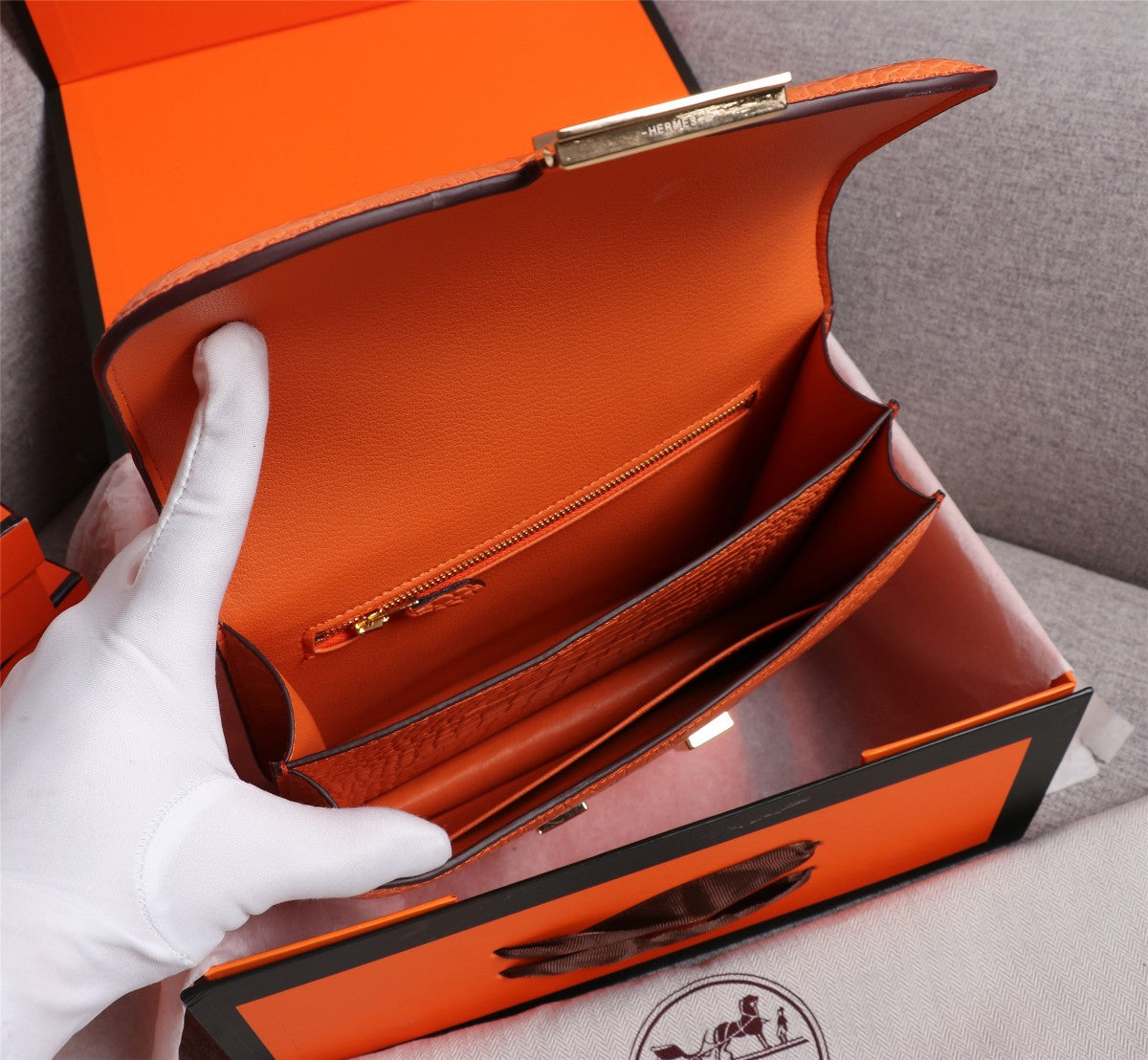 HM CONSTANCE 23 ORANGE CROCODILE EMBOSSED CALFSKIN GOLD HARDWARE