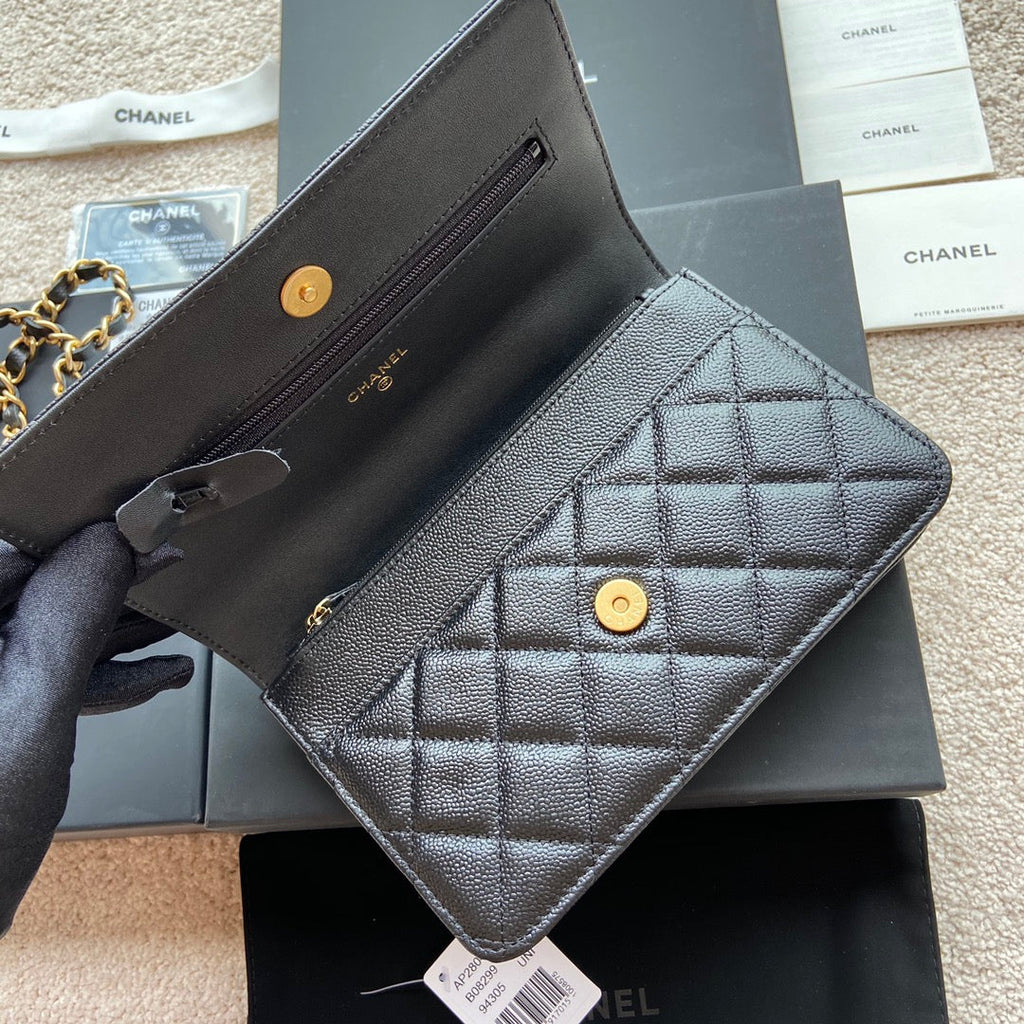 CC Logo Flap Bag 20cm Black Caviar GHW 235167