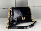 DOWNTOWN SHOULDER BAG 29 IN BLACK WAXED SHEEPSKIN GOLD HARDWARE