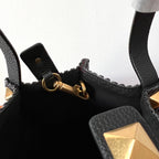 Valentino Spring and Summer Tote Bag Black Raffia 552569