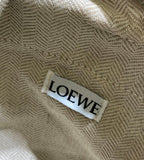 LOE 18 ANAGRAM BASKET BAG IN BLACK AND NATURAL RAFFIA