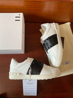 VT Rockstud Sneaker White Black Cowhide 349000