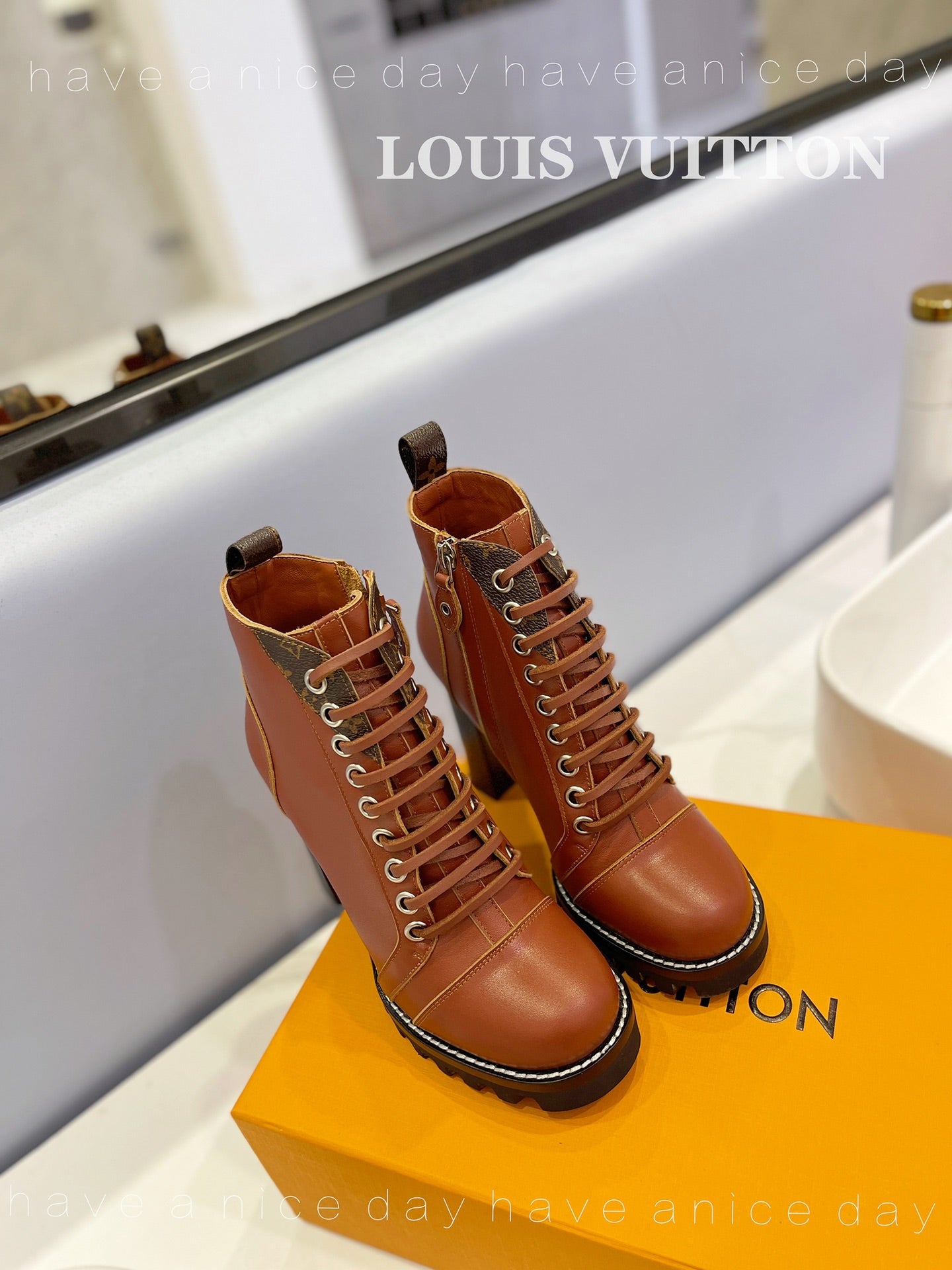 LV Star Trail Ankle Boot 9.5cm Brown Cowhide 573988