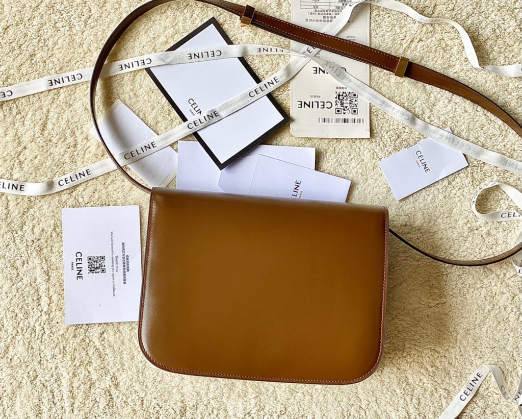 CELINE MEDIUM CLASSIQUE BAG 24CM GOLD CALFSKIN