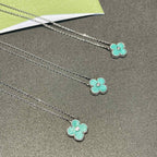 VCA Clover    Turquoise Sliver 1 Diamond Necklace