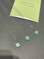 VCA Clover    Turquoise Sliver 1 Diamond Necklace