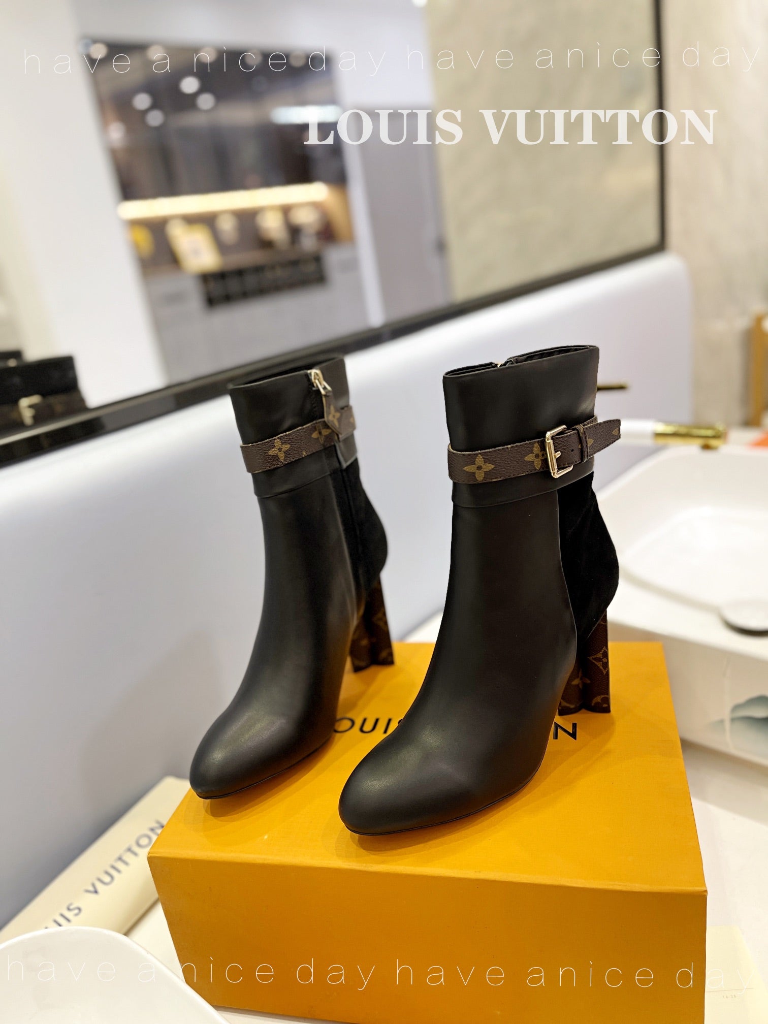 LV 26s Silhouette Ankle Boot 10cm Black Cowhide Suede & Monogram Canvas 574331