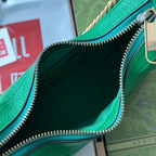 SHOULDER BAG 25 IN GREEN CALFSKIN GOLD HARDWARE