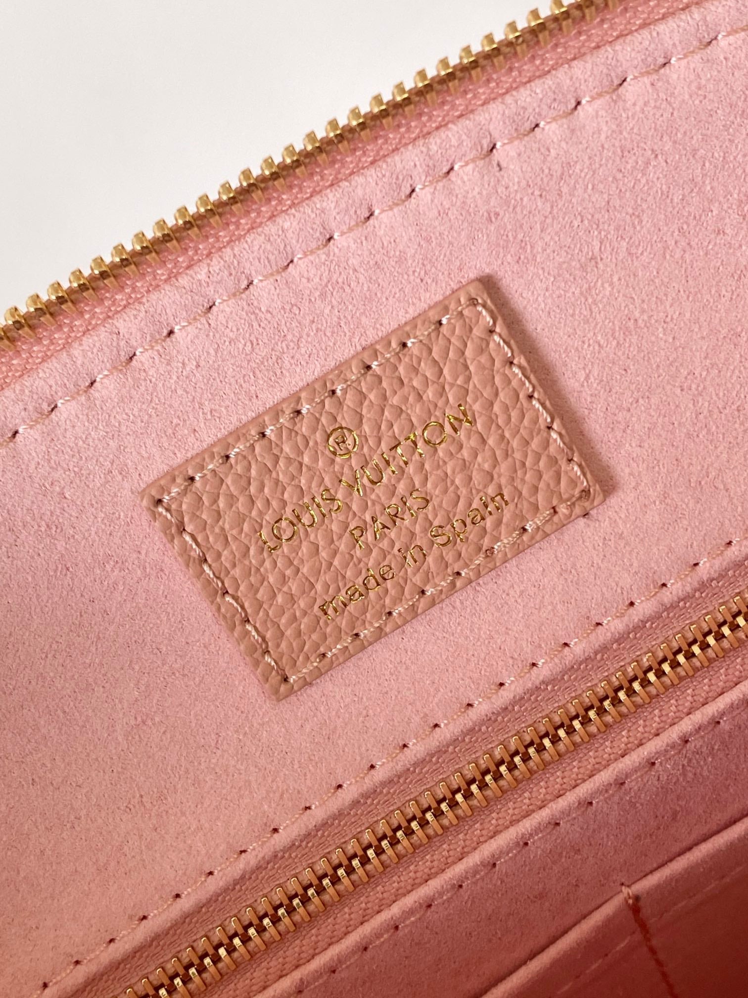 LV Petit Palais Bag Pink White Cowhide 241147