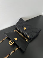 CRUSH CHAINED BAG 22 IN BLACK QUILTED CRUSHED CALFSKIN GOLD HARDWARE