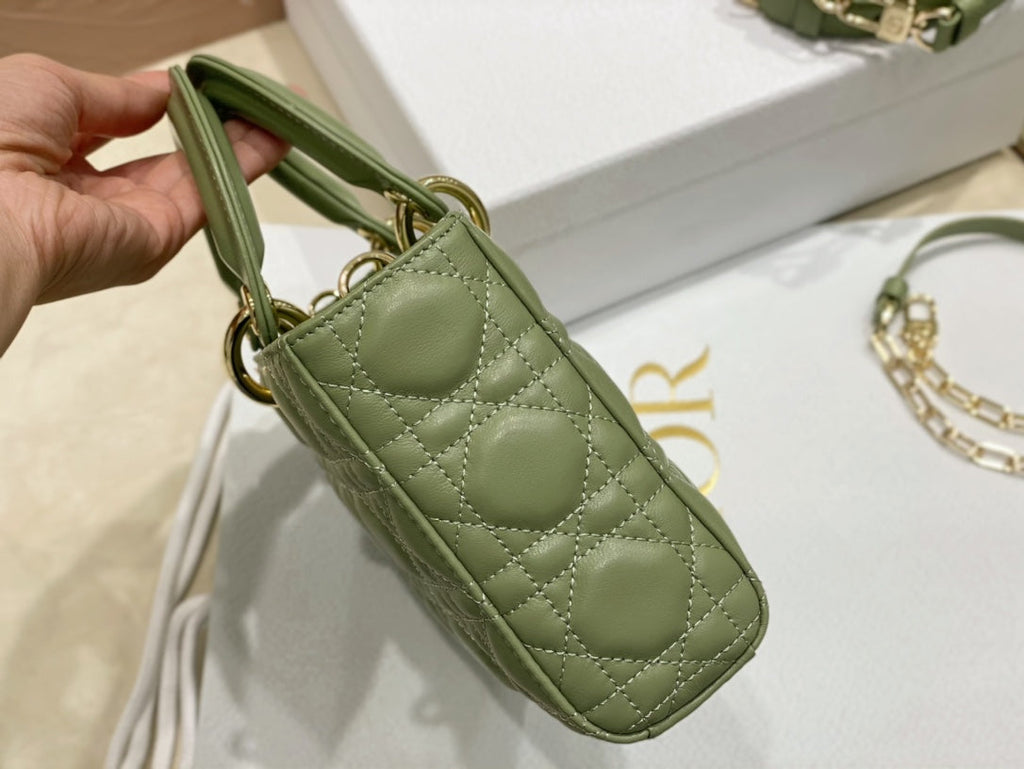 medium lady d-joy 26 green lambskin