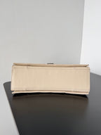 CRUSH CHAINED BAG 32 IN BEIGE QUILTED LAMBSKIN SILVER HARDWARE