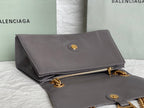 CRUSH MEDIUM CHAIN BAG 31 IN SUVA GRAY CRUSHED CALFSKIN GOLD HARDWARE