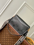 diane 24 black monogram empreinte leather