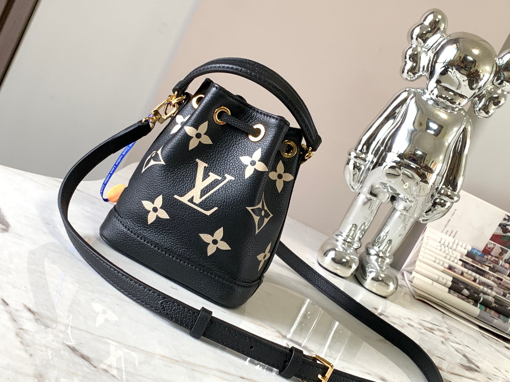 nano noe 13 grey bicolor black monogram gold hardware