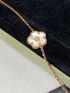 VCA Lucky Spring Flower White Mop 1 Diamond Pink Gold Bracelet