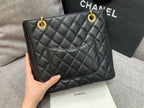 CLASSIC GRAND SHOPPING TOTE BAG 24CM BLACK CAVIAR GOLD HARDWARE
