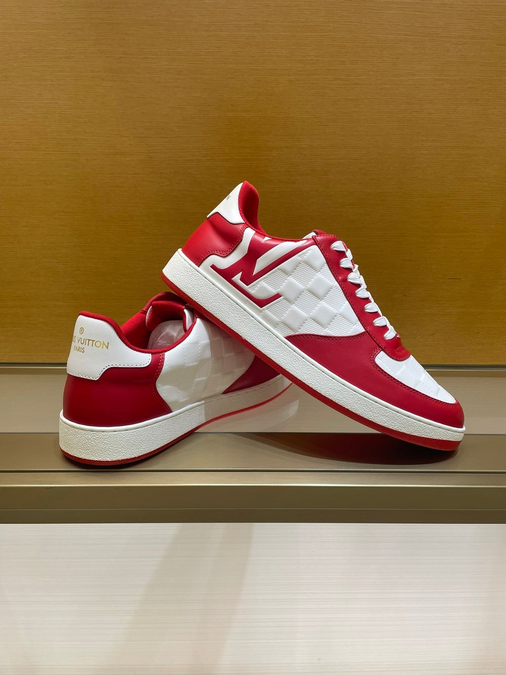 LV RIVOLI SNEAKER MEN RED WHITE