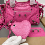 NEO CAGOLE 26 IN DEEP PINK LAMBSKIN