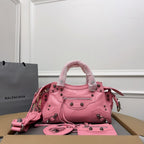 NEO CAGOLE 26 IN FLAMINGO PINK LAMBSKIN