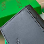 INTRECCIATO BUSINESS 11 BLACK CALFSKIN CARD CASE