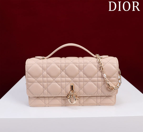 my cd mini 21 powder pink lambskin