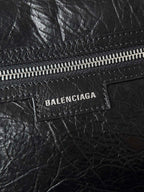 SUPERBUSY LARGE SLING BAG 42 IN BLACK LAMBSKIN