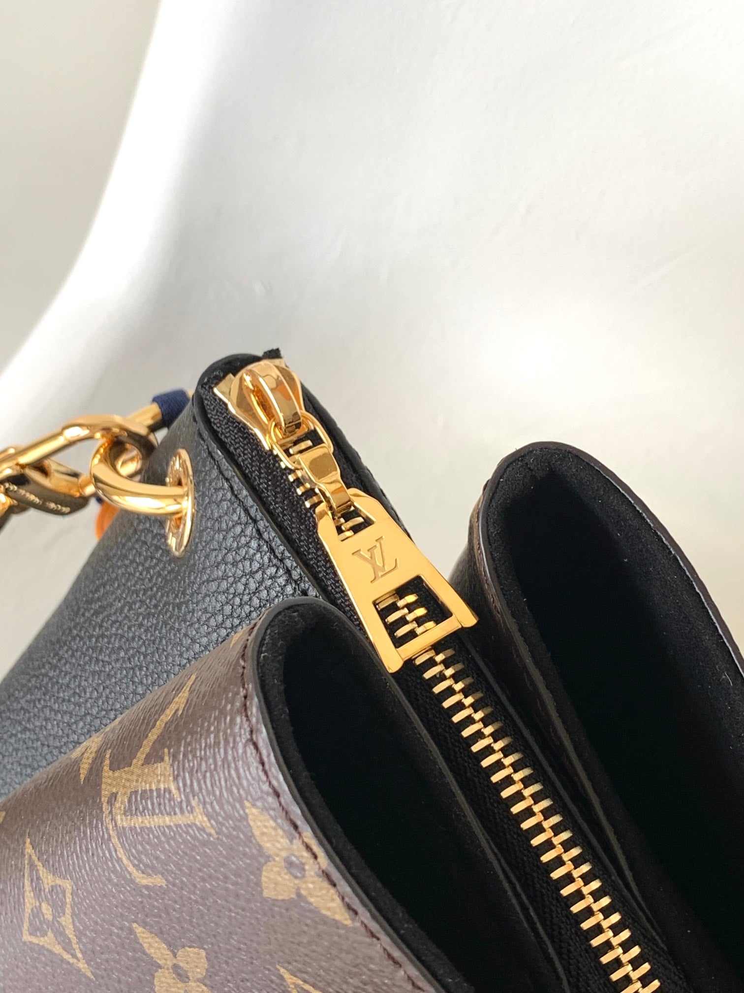 LV Opéra Handbag 36cm Brown Black Monogram Canvas & Cowhide GHW