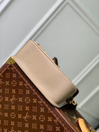 diane 24 dove cream biorcolor monogram empreinte leather