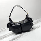 MIU POCKET 21CM SHOULDER BAG BLACK CALFSKIN