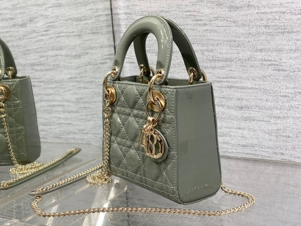 mini lady 17 rock gray patent calfskin