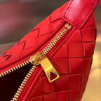 WALLACE 22 BAG IN CHERRY RED CALFSKIN
