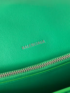 CRUSH CHAINED BAG 32 IN GREEN QUILTED CRUSHED CALFSKIN SILVER HARDWARE