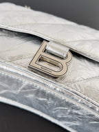 CRUSH CHAINED BAG 25 IN SILVER METALLIC QUILTED CRUSHED CALFSKIN