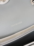 CRUSH CHAINED BAG 25 IN SILVER METALLIC QUILTED CRUSHED CALFSKIN