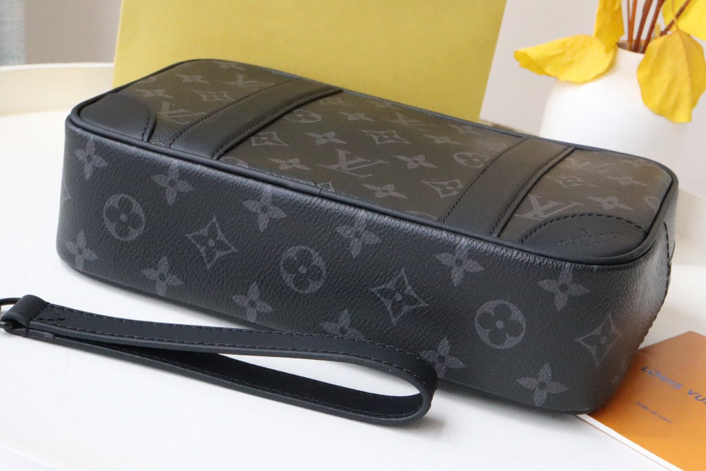 LV Pochette Kasai Clutches Monogram Eclipse canvas 179400